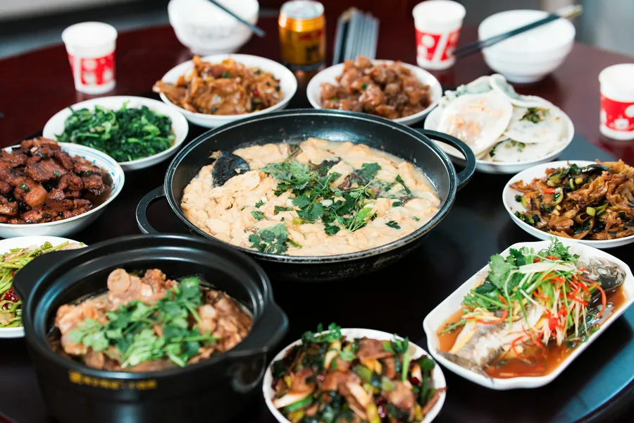 Why Chinese Menus Are So Long, and How to Navigate One