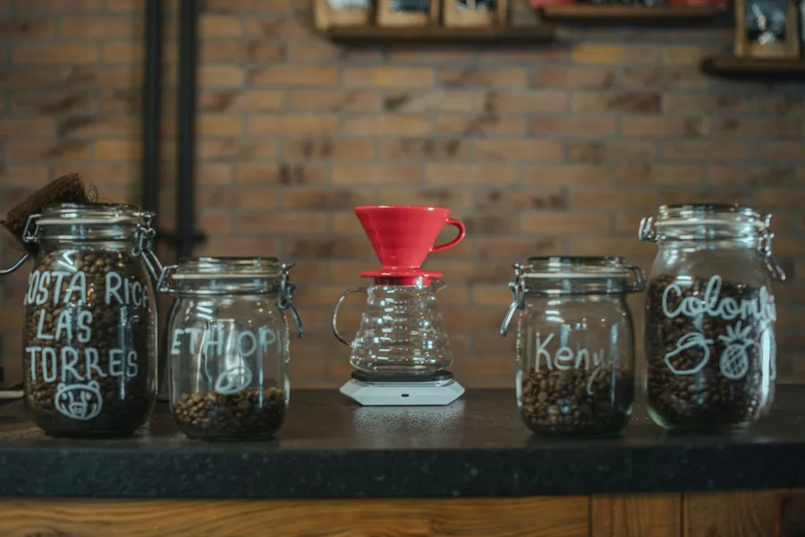 Tipping on Takeout and Delivery: What Is Actually Expected