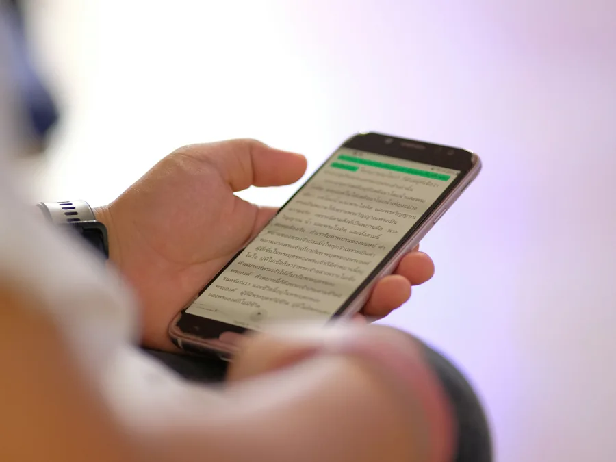 Reading an order from a phone