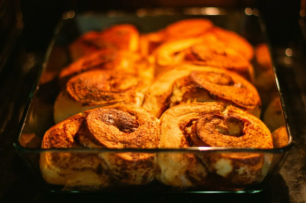 Food crisping on a tray in the oven